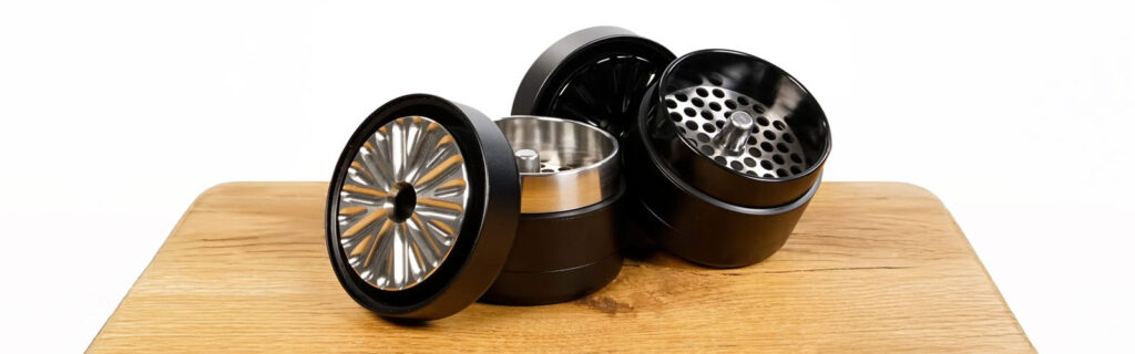 Flow Mill Grinder in stilvollem Design – Effiziente Kräuterzerkleinerung